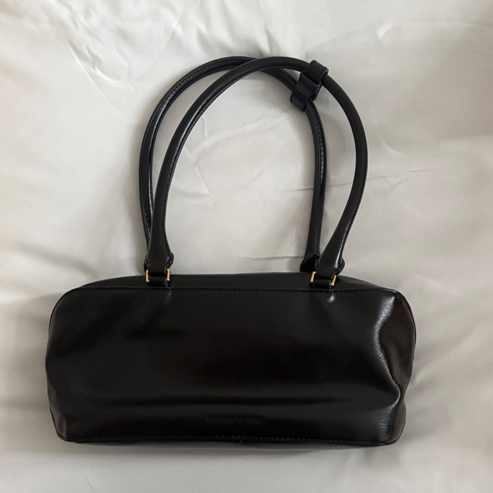 Charles & Keith Classic Black Shoulder Bag - Picture 1 of 1
